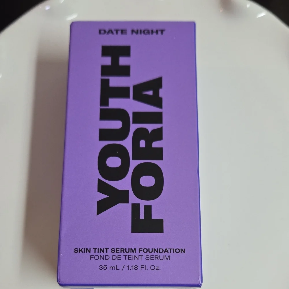 Youthforia Date Night Skin Tint Serum Foundation - 330 Medium